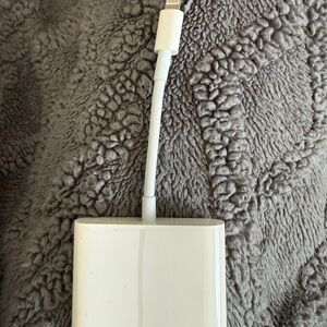 Apple Lightening White Adapter Cable